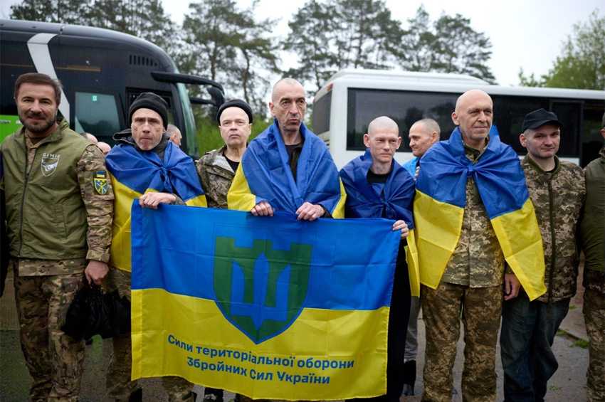 З російського полону повернулися 205 українців: серед звільнених — двоє з Хмельницького району