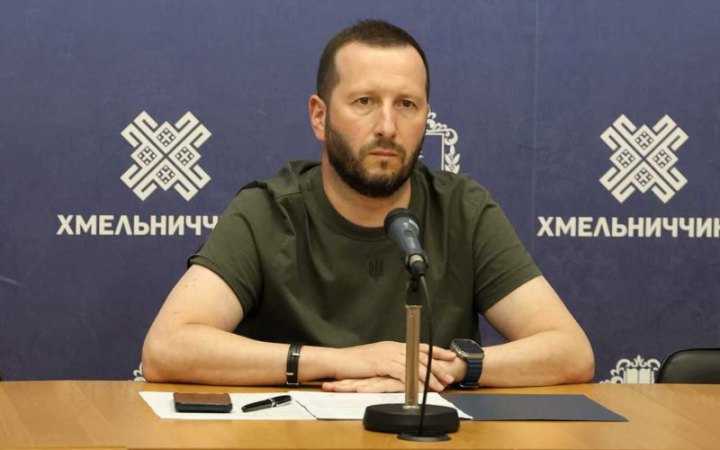 Унаслідок ранкової атаки росіян на Хмельниччині пошкоджено будинки