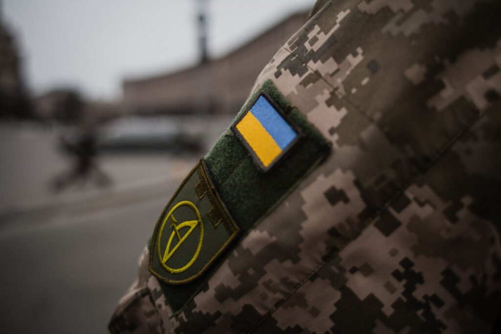 "Дія" гальмує: бронювання може зупинитися. Деталі тут.