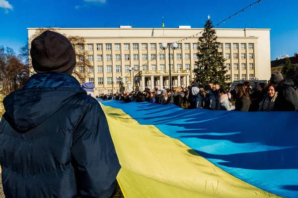 Призовний вік за кордоном: нові правила консульських послуг для українців