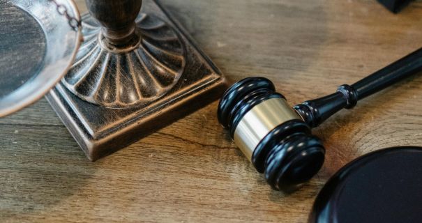 Розлучення на Хмельниччині: Чоловік вимагає аліменти від колишньої дружини.