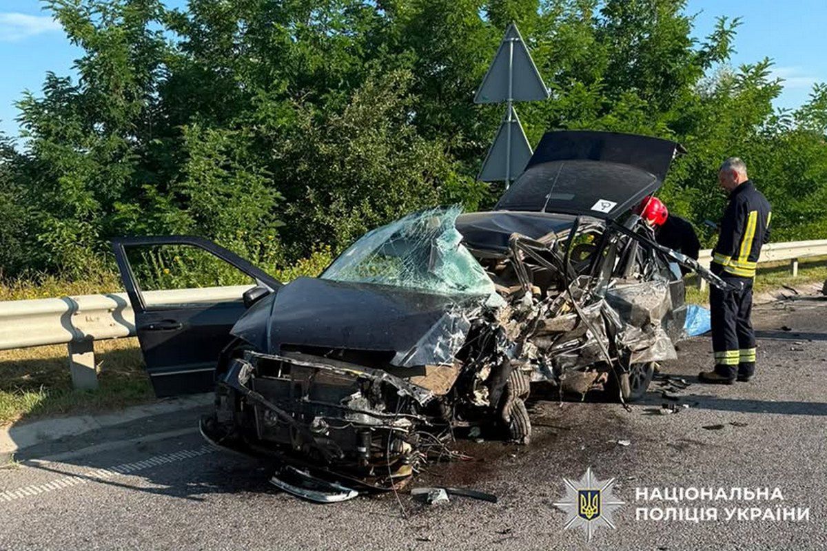 Водійку судитимуть за смертельну ДТП на Хмельниччині: загинули пенсіонери.